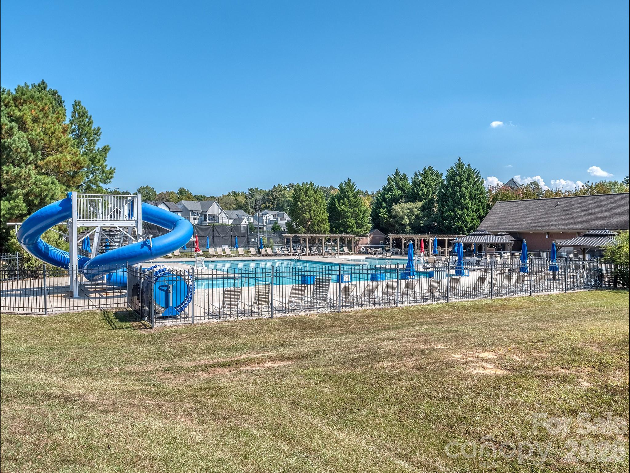 The Palisades - Residential