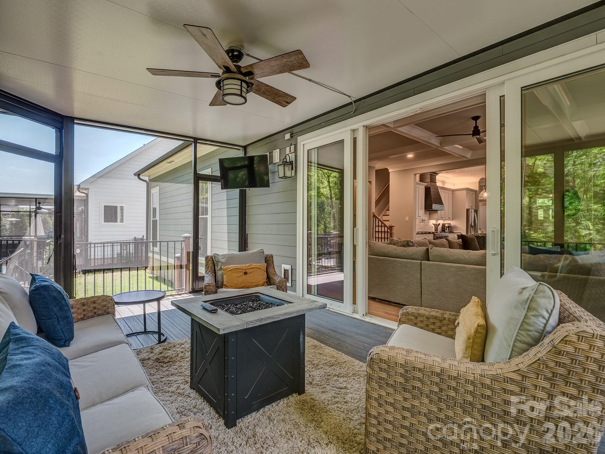 The Palisades - Residential