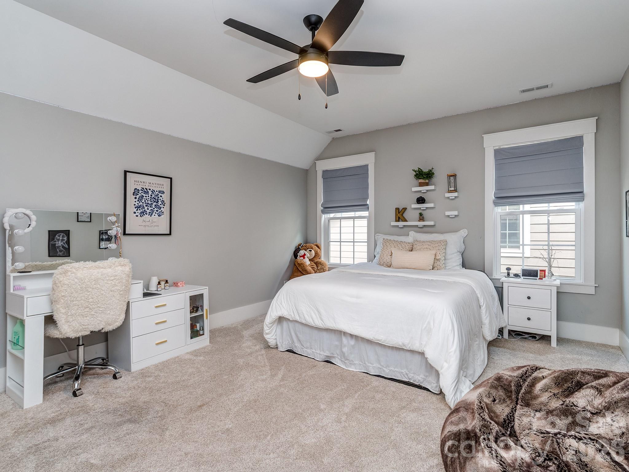 The Palisades - Residential