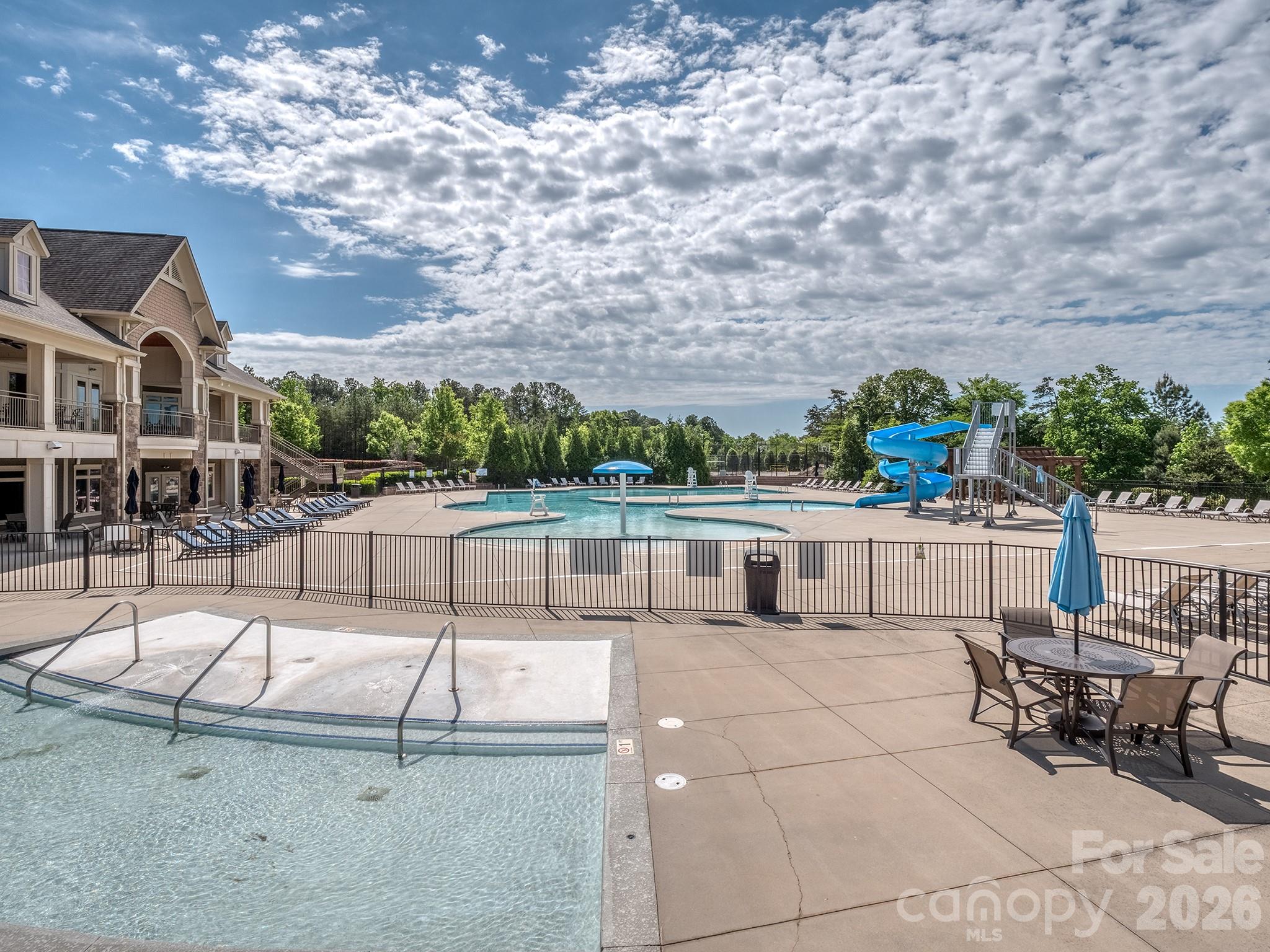 The Palisades - Residential