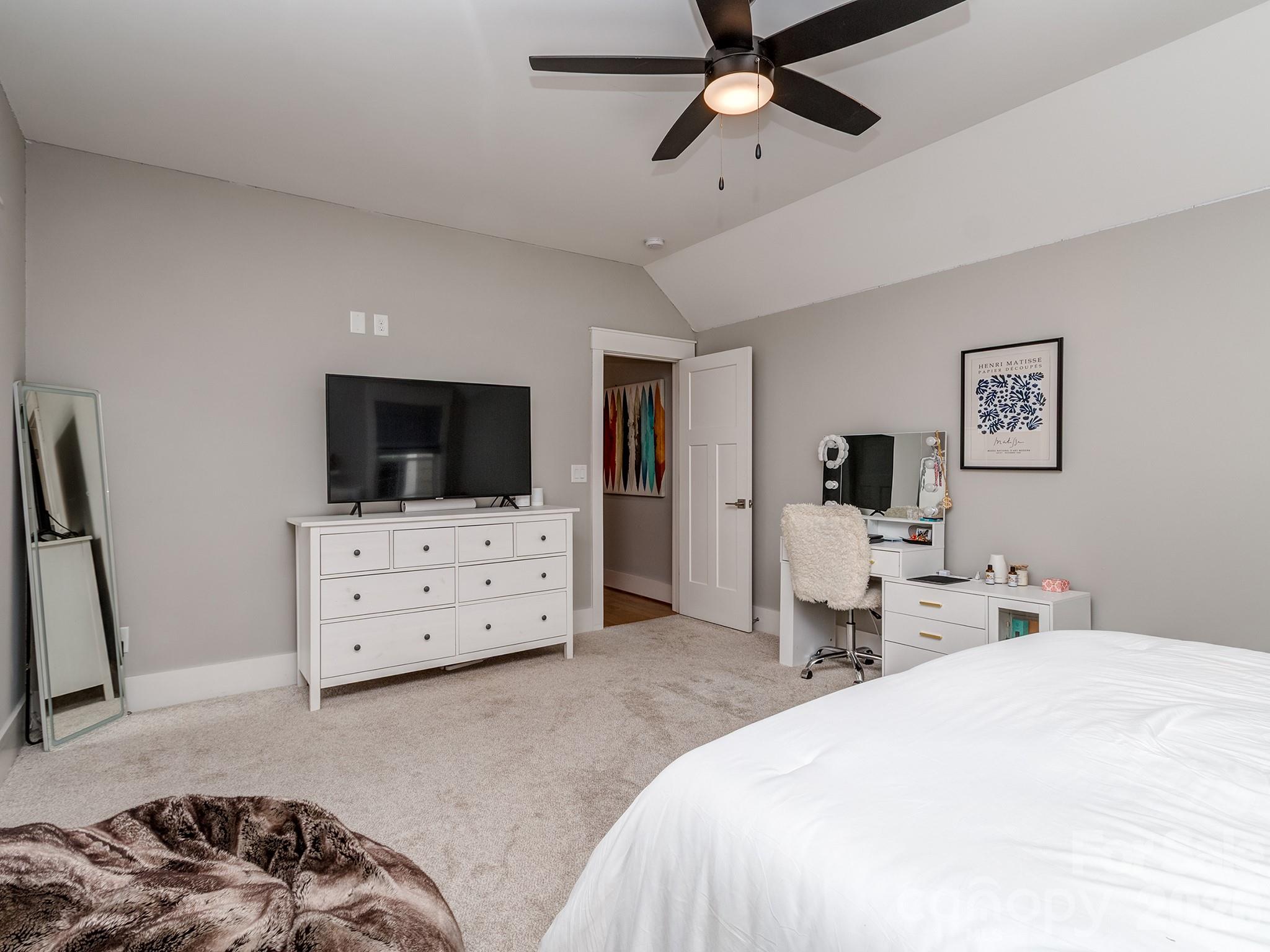 The Palisades - Residential