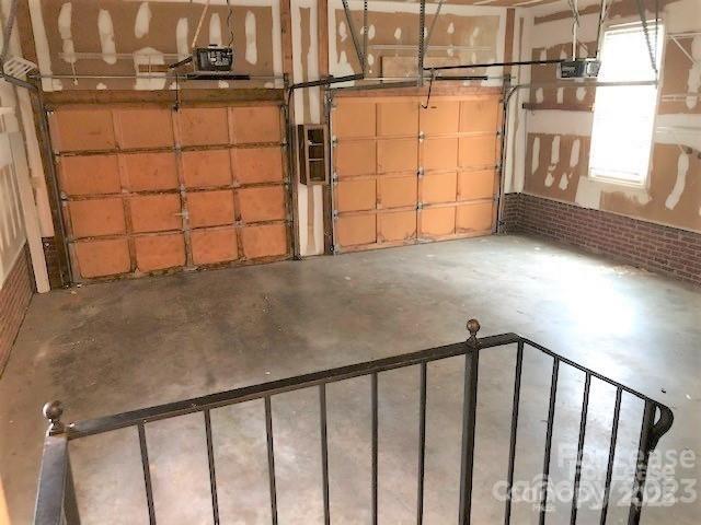 Colony Woods - Residential Lease