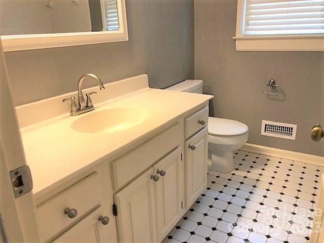 Colony Woods - Residential Lease