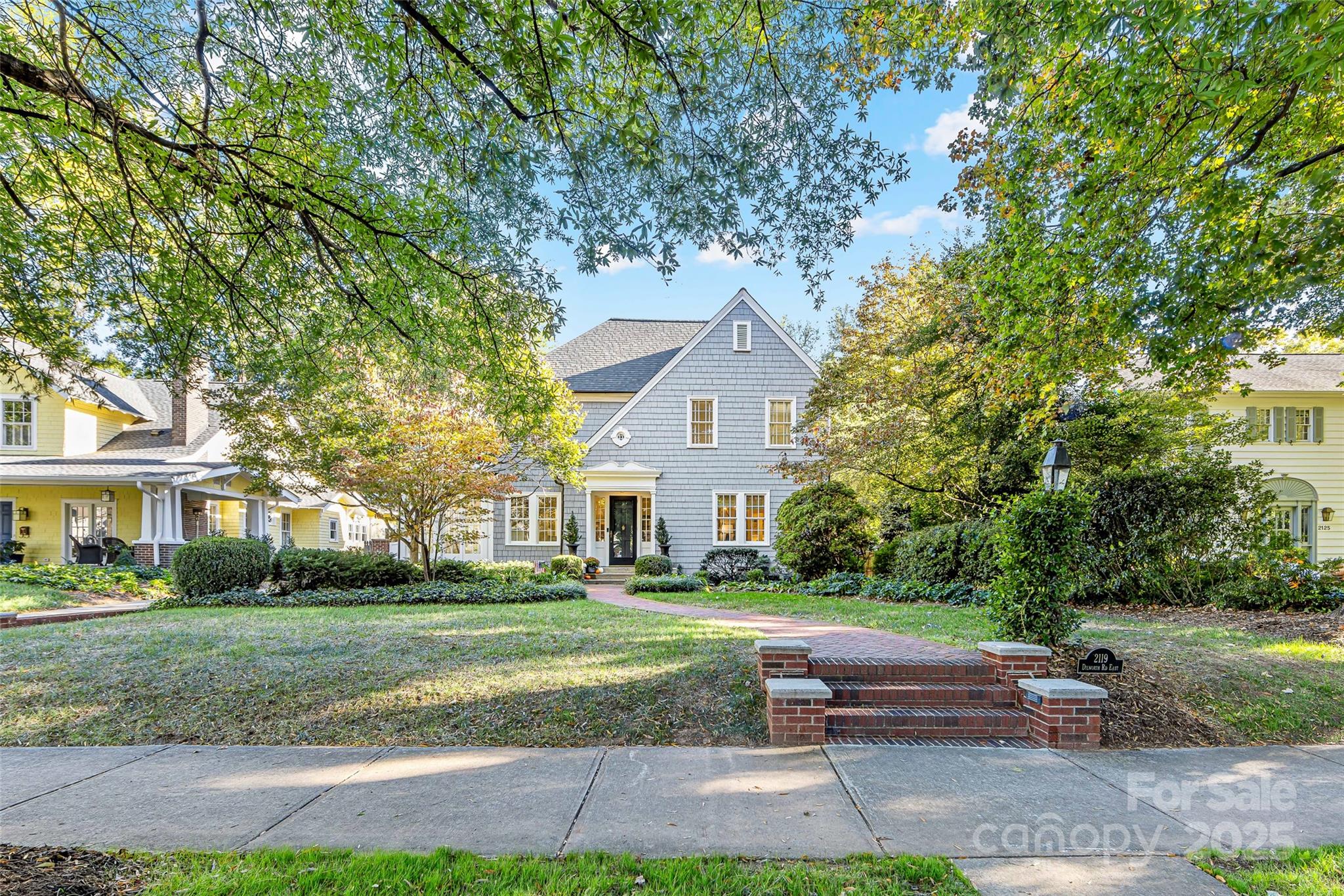 2119 Dilworth Road E