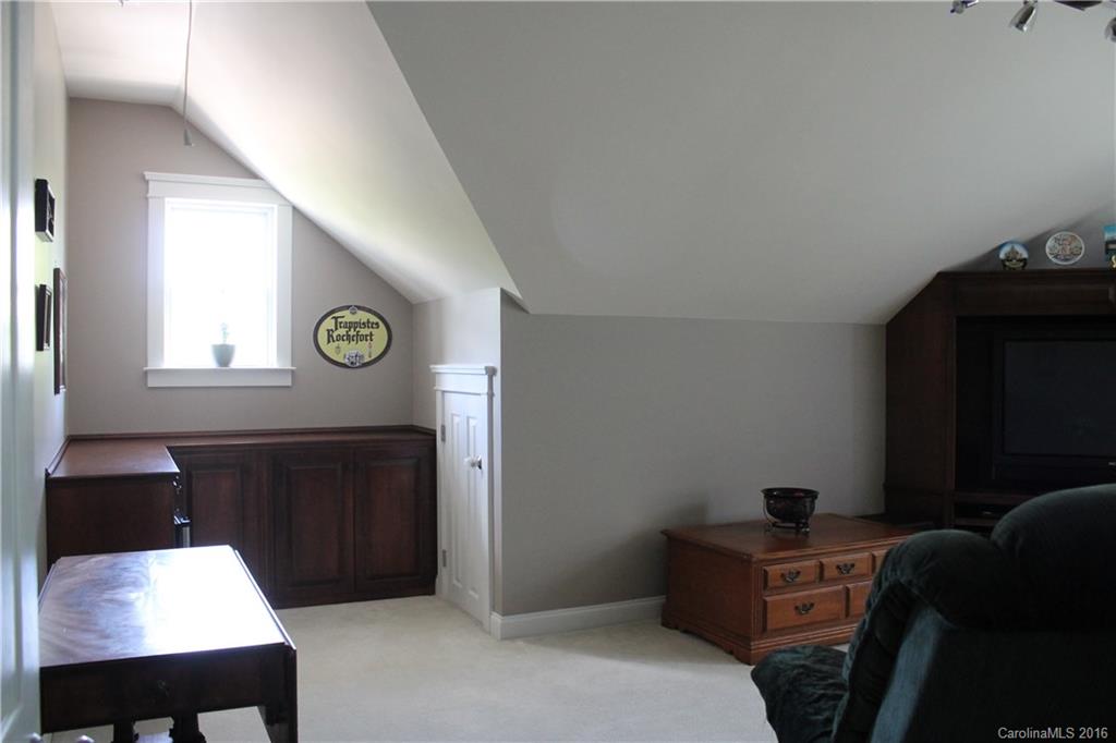 Lakeshore - Residential