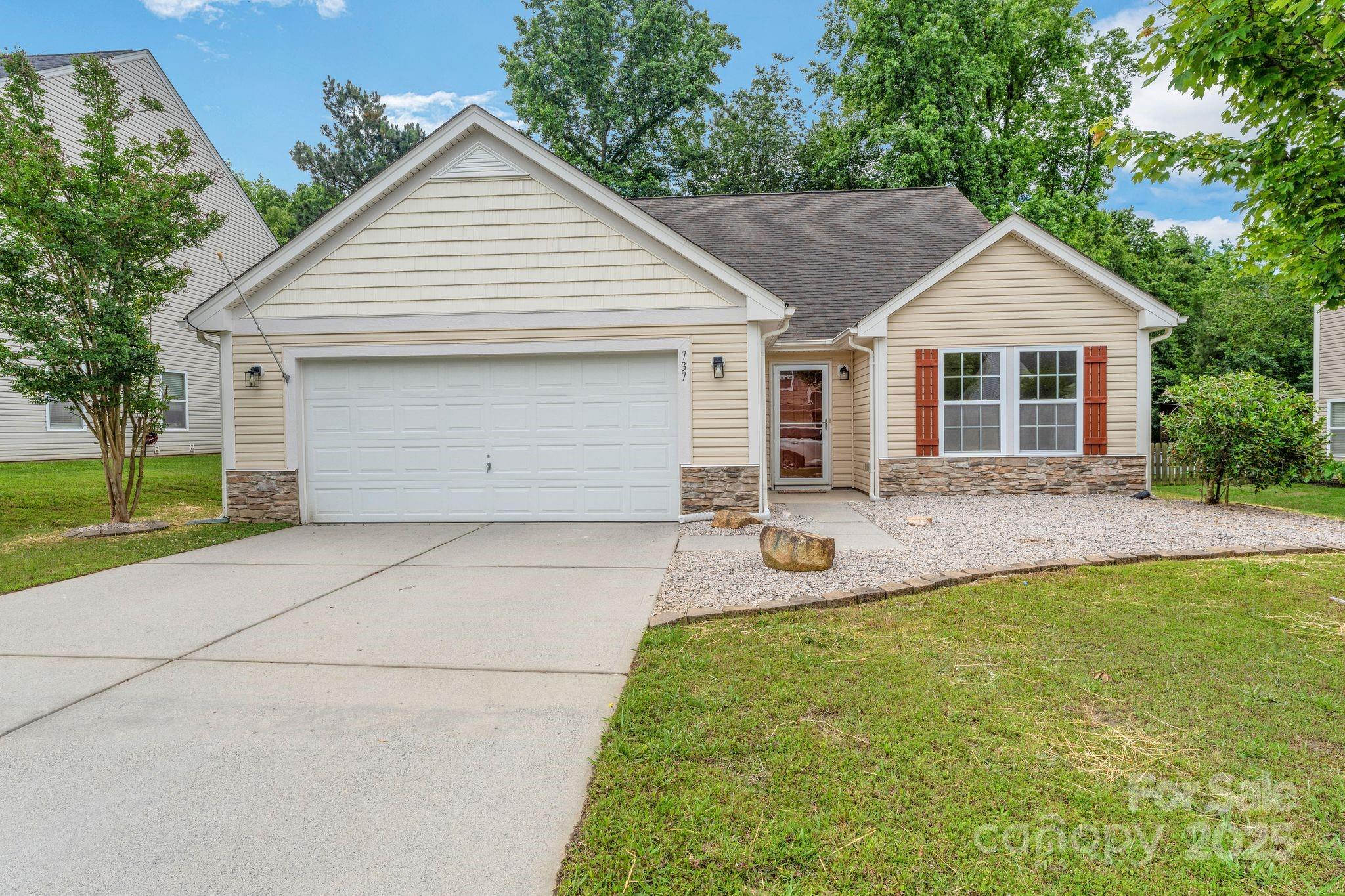 Village Green at Wellsbrook - Residential