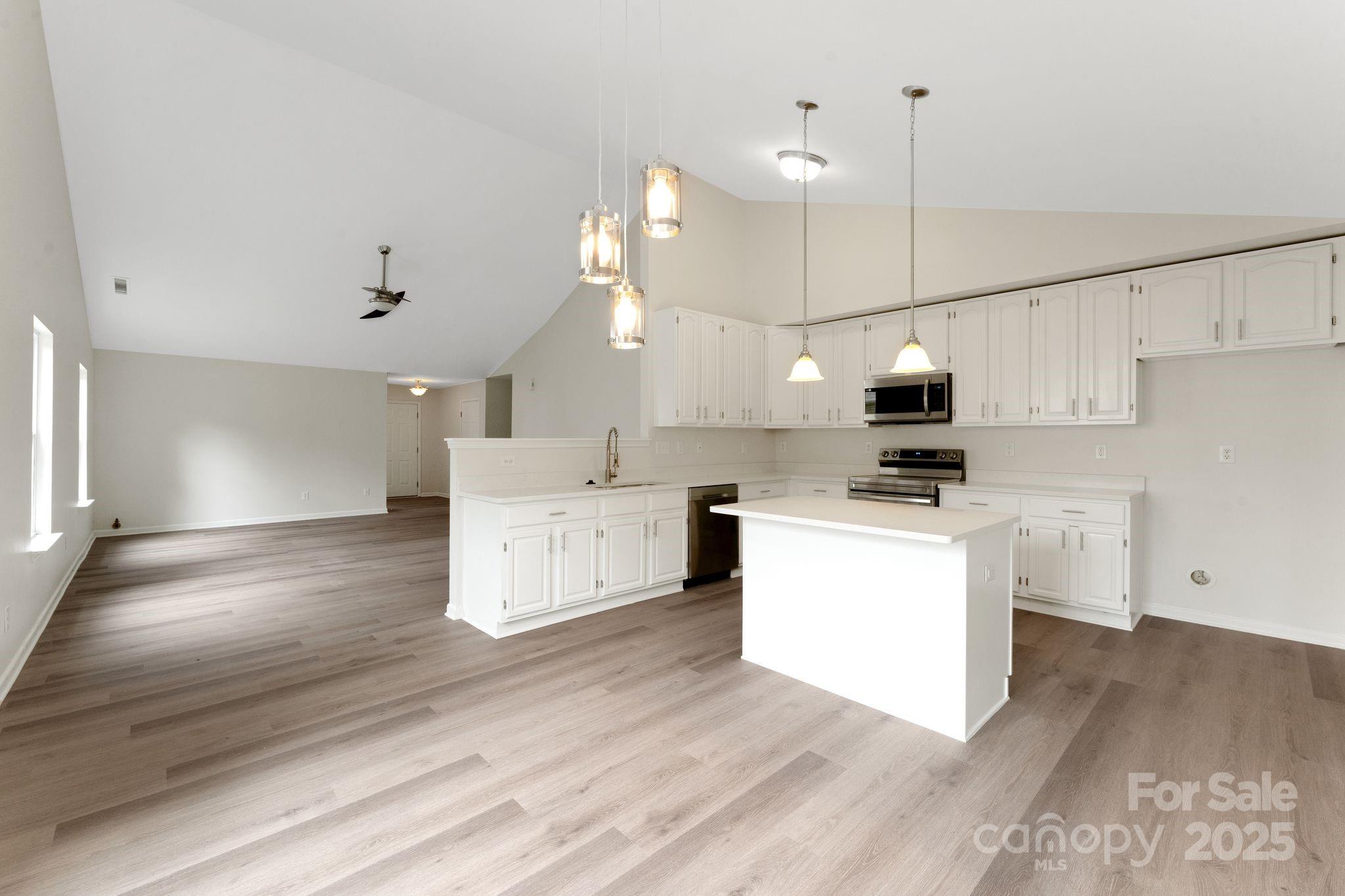 Village Green at Wellsbrook - Residential