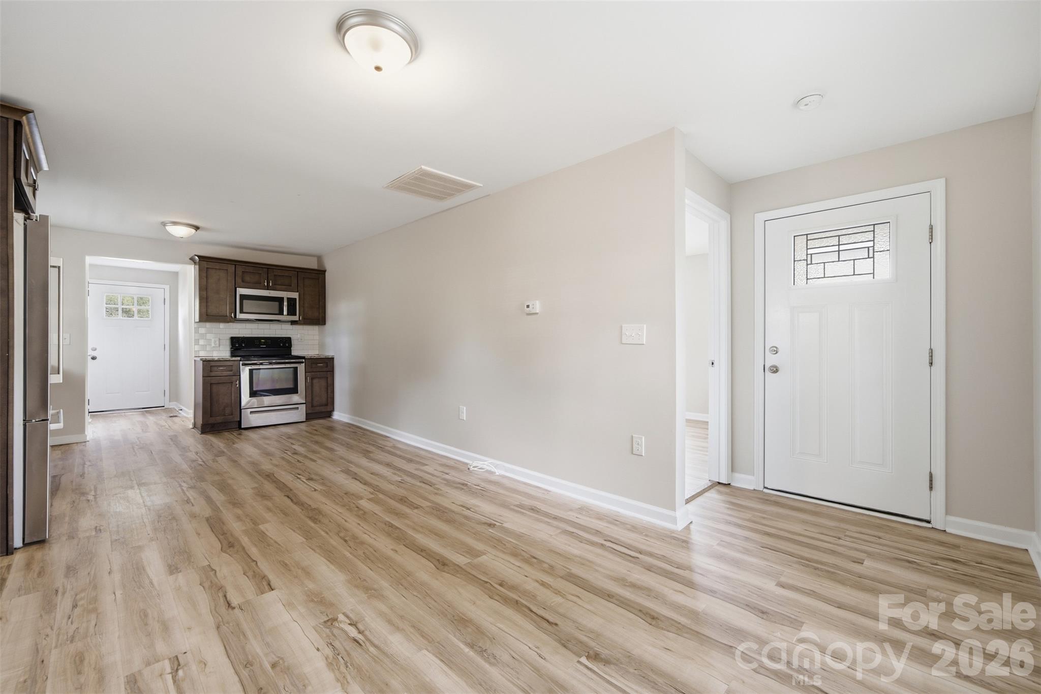 413 Pleasant Avenue