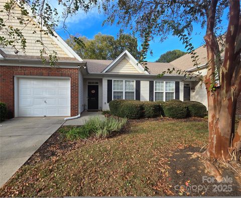 Photo of 4412 Glenlea Commons Drive, Charlotte, NC 28216 (MLS # 4314220)