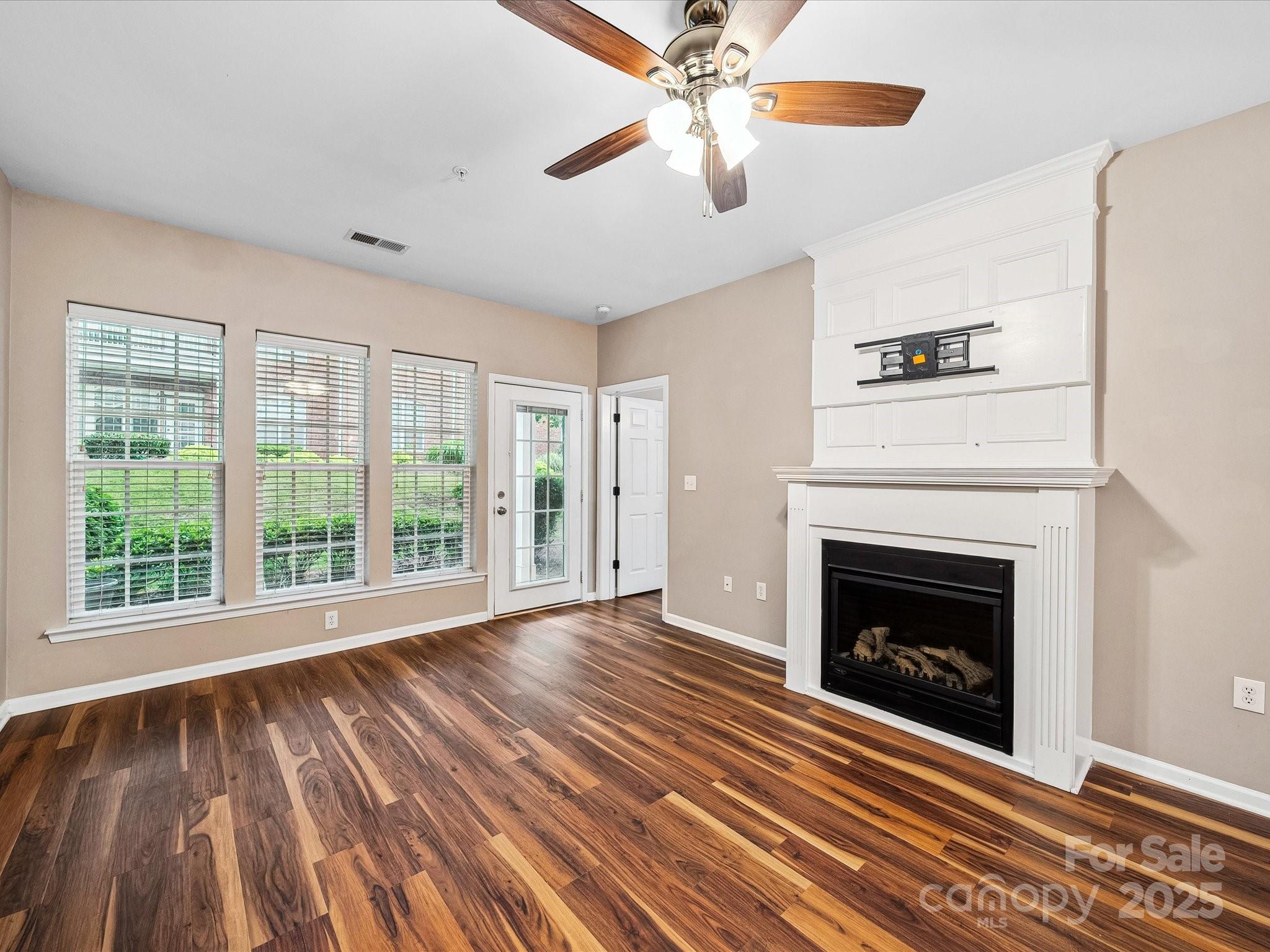 14321 San Paolo Lane