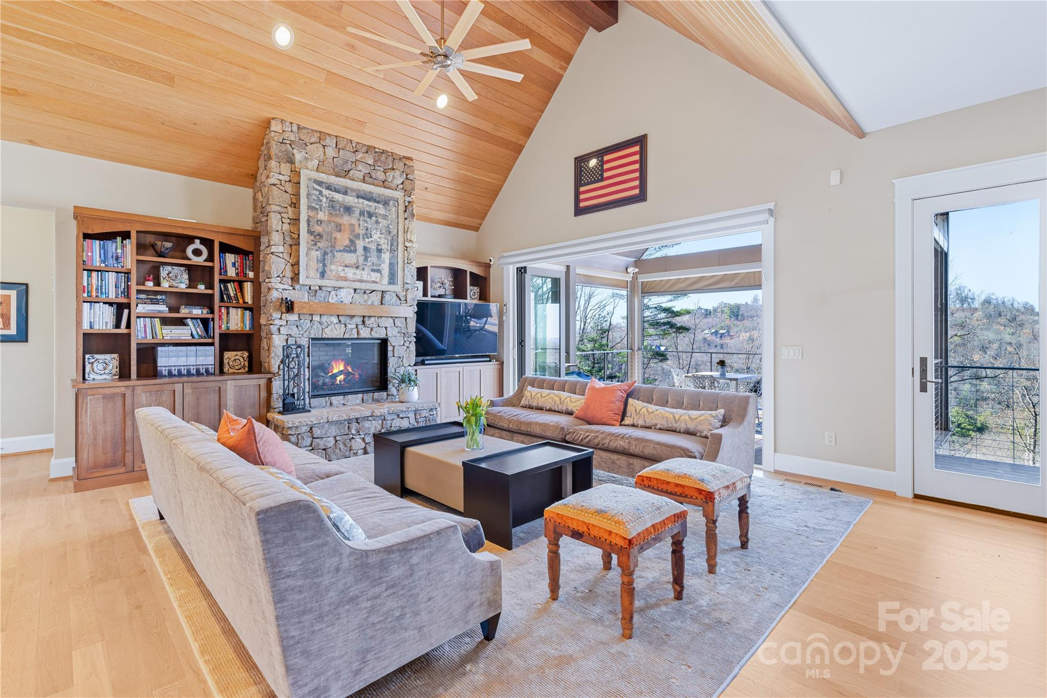 32 Timberwolf Court