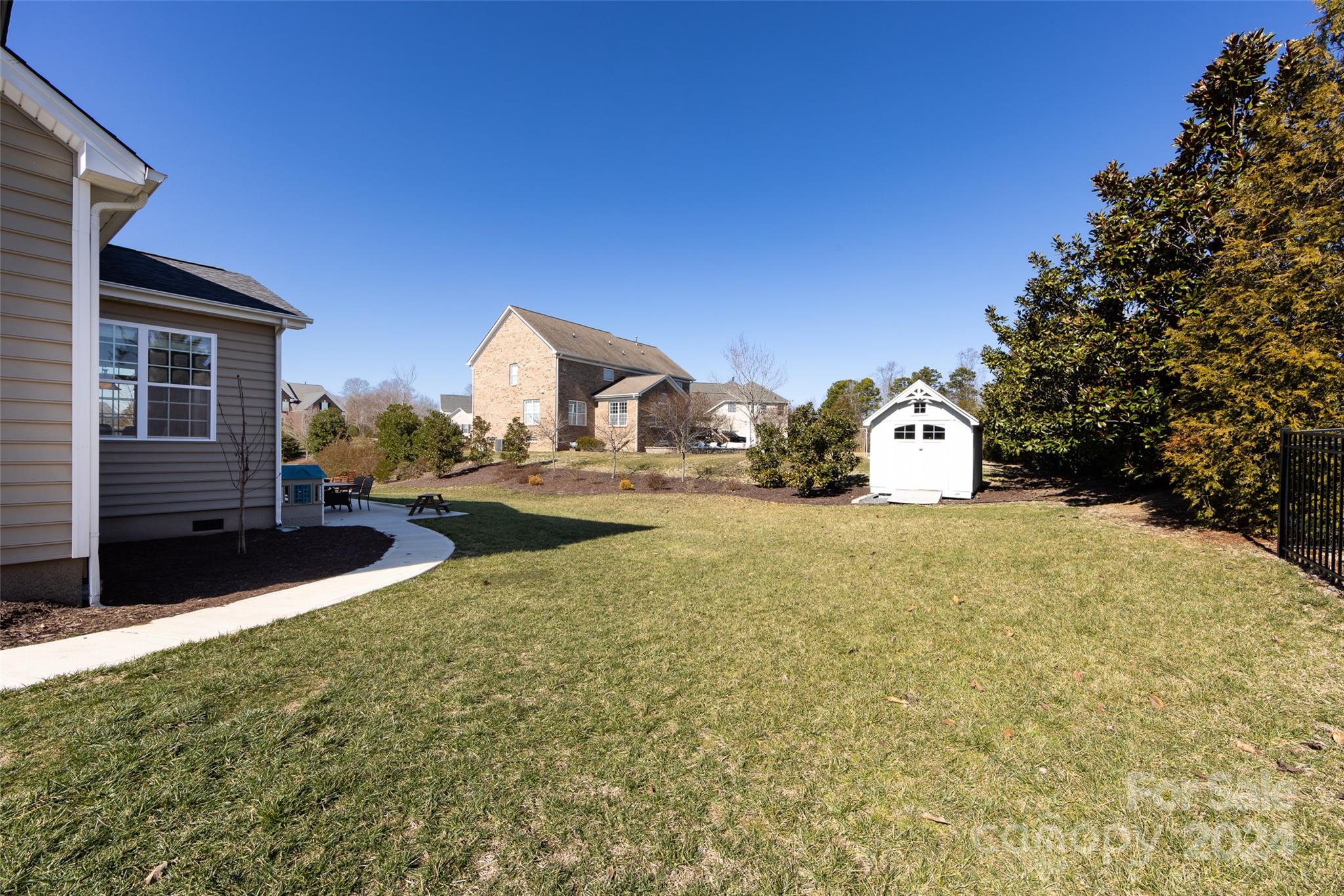 Wellington Chase - Residential