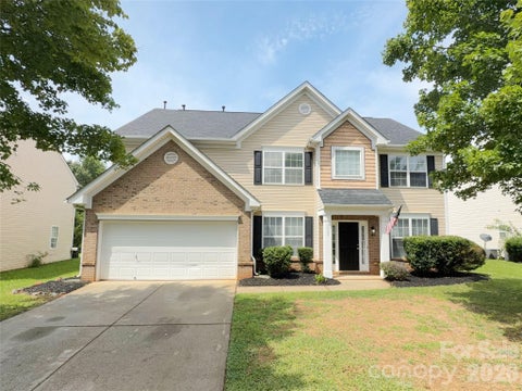 Photo of 9927 Jeanette Circle, Charlotte, NC 28213 (MLS # 4415748)
