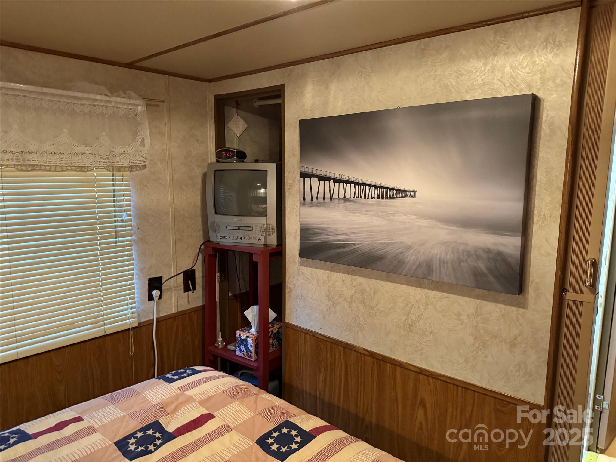 Twin Harbor - Residential