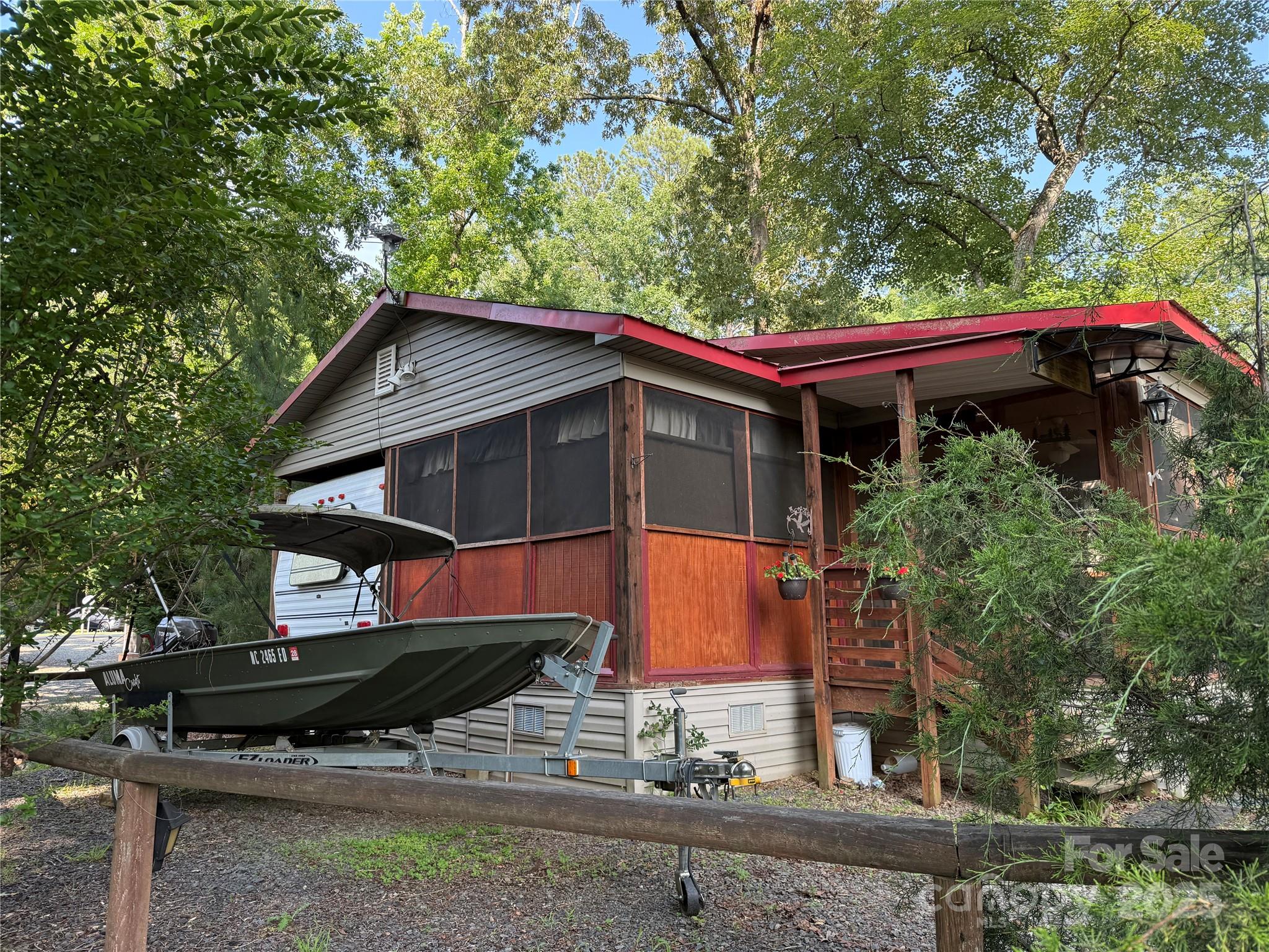 160/162 Arrowood Trail F28/F29