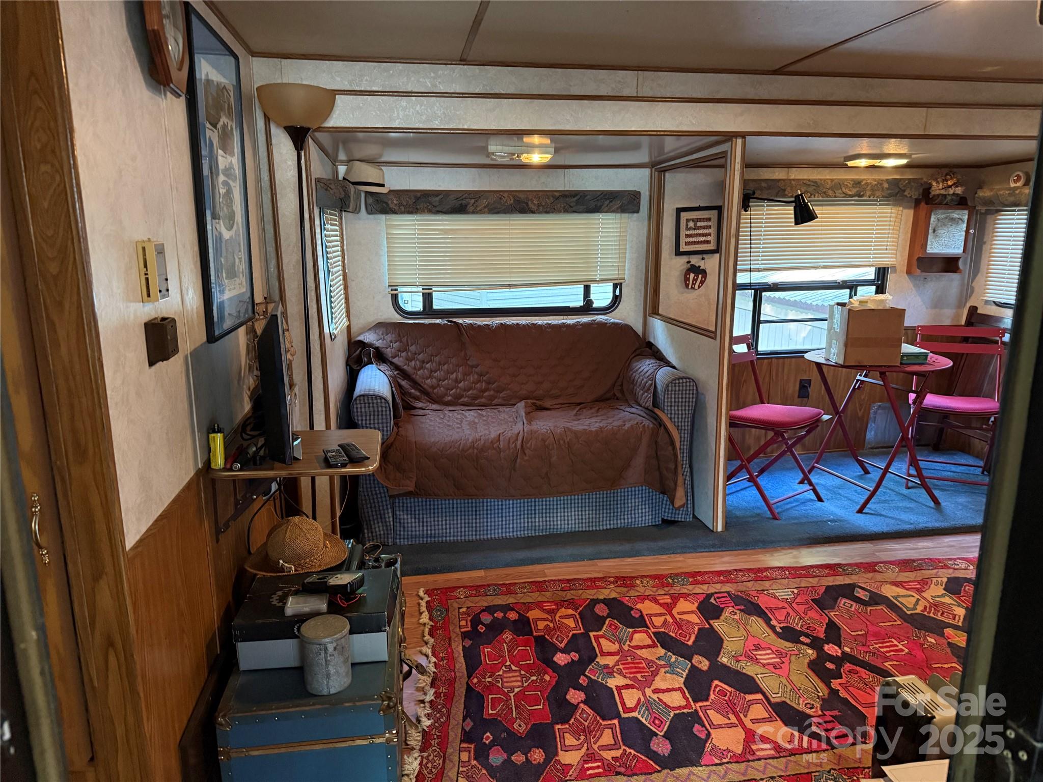 Twin Harbor - Residential