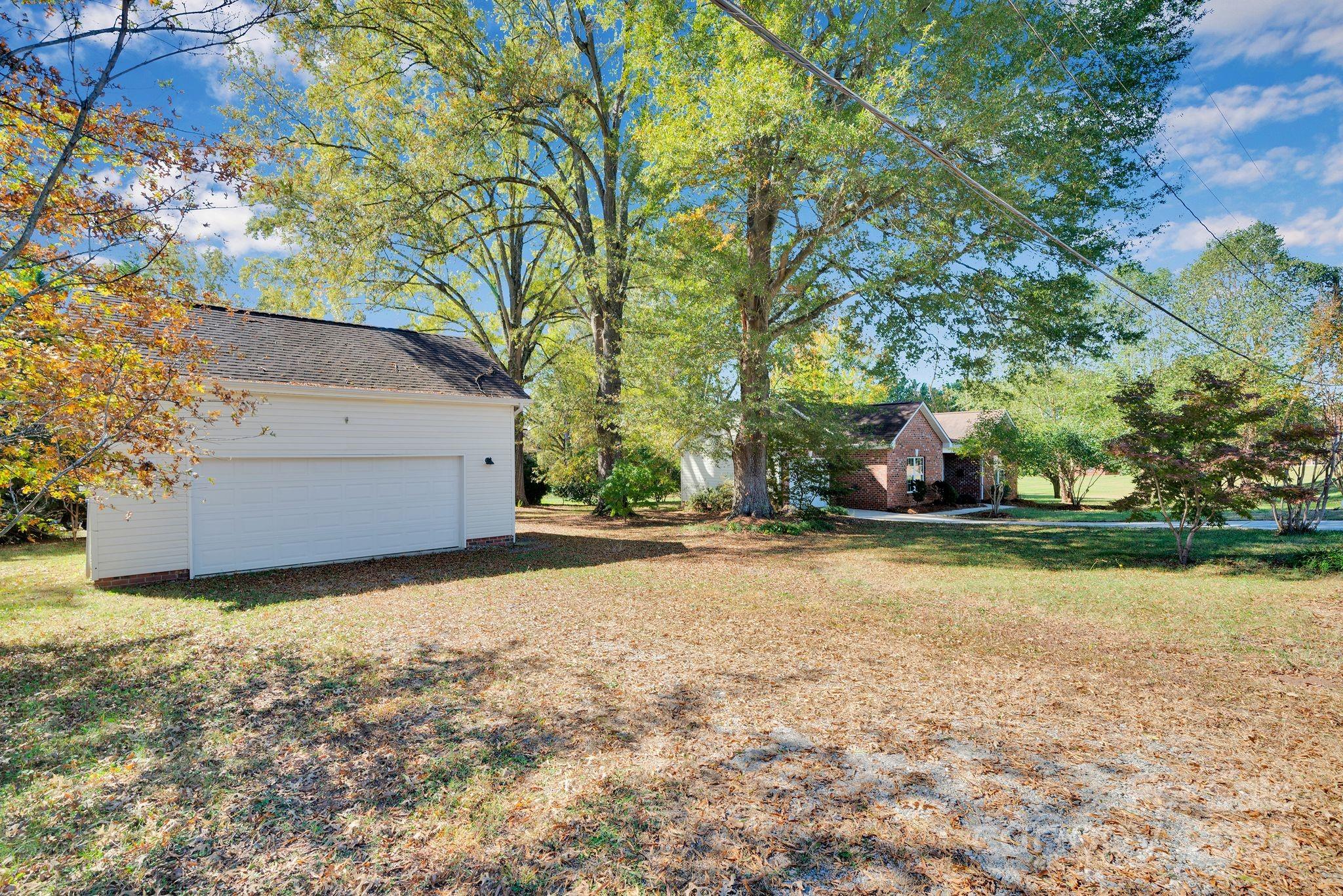 304 W Carpenter Street