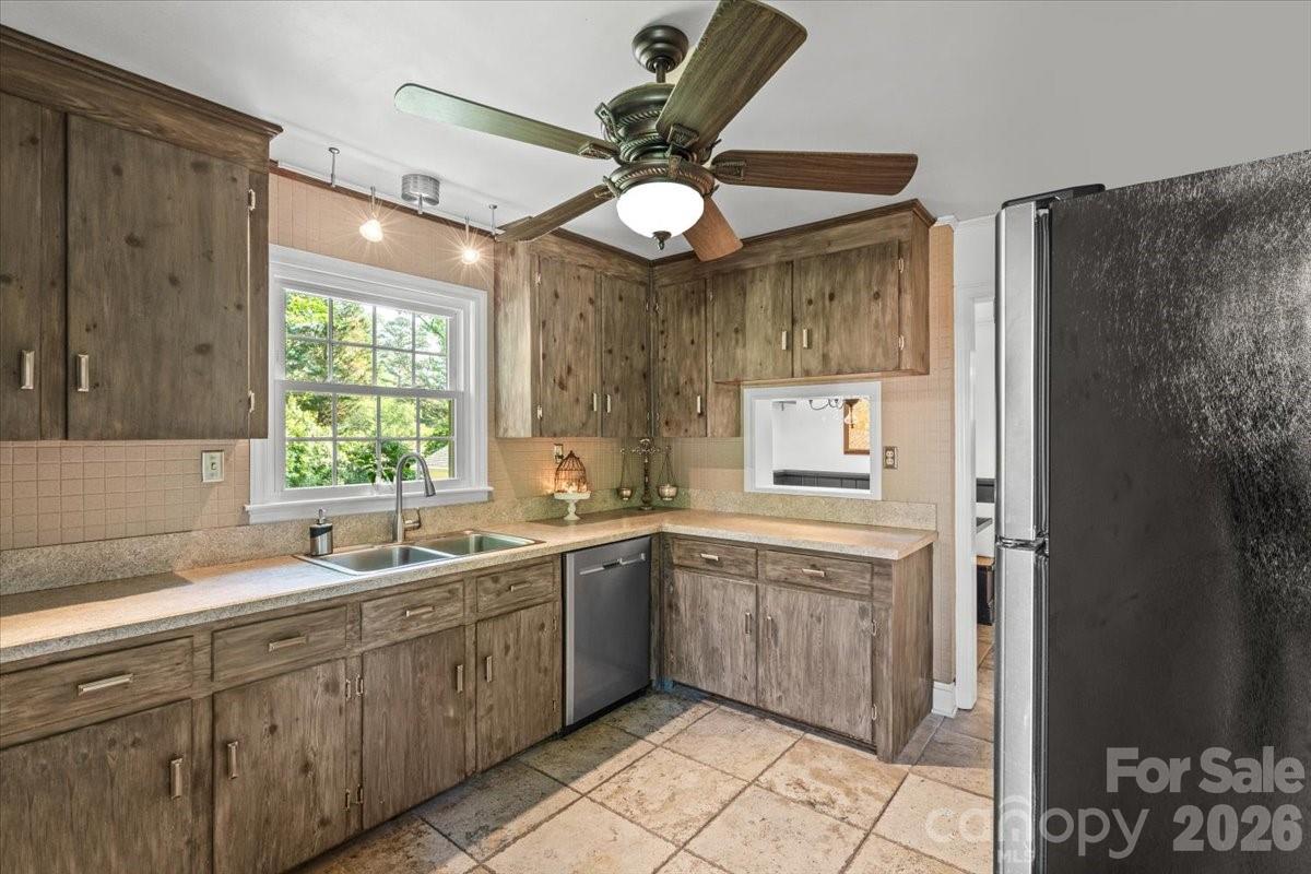 Montclaire - Residential
