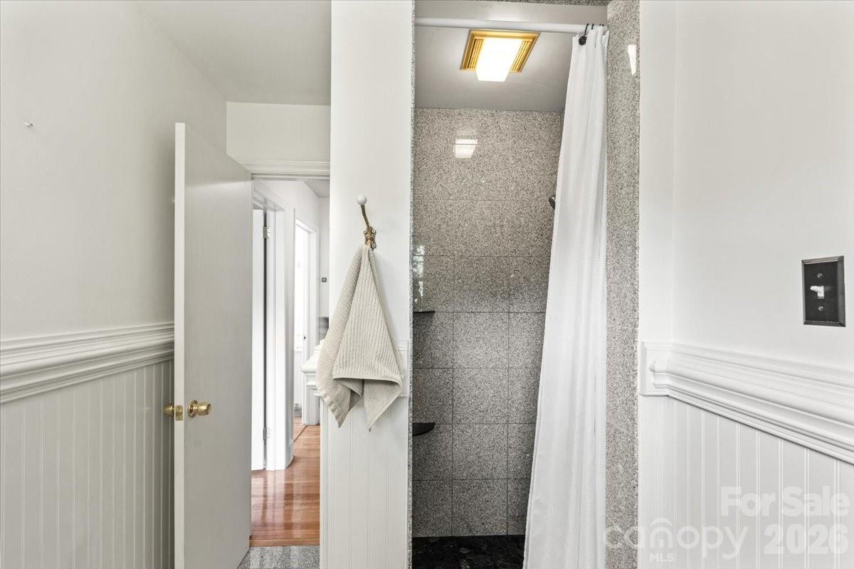 Montclaire - Residential