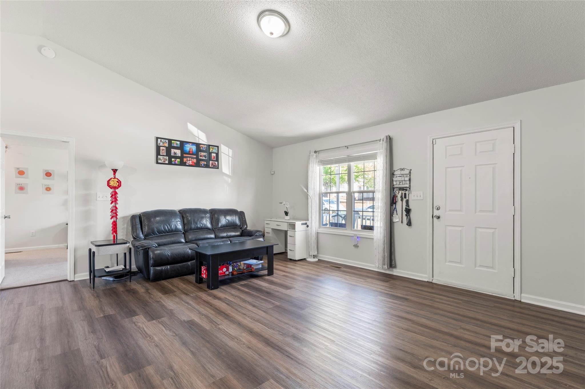 1009 Braxton Drive