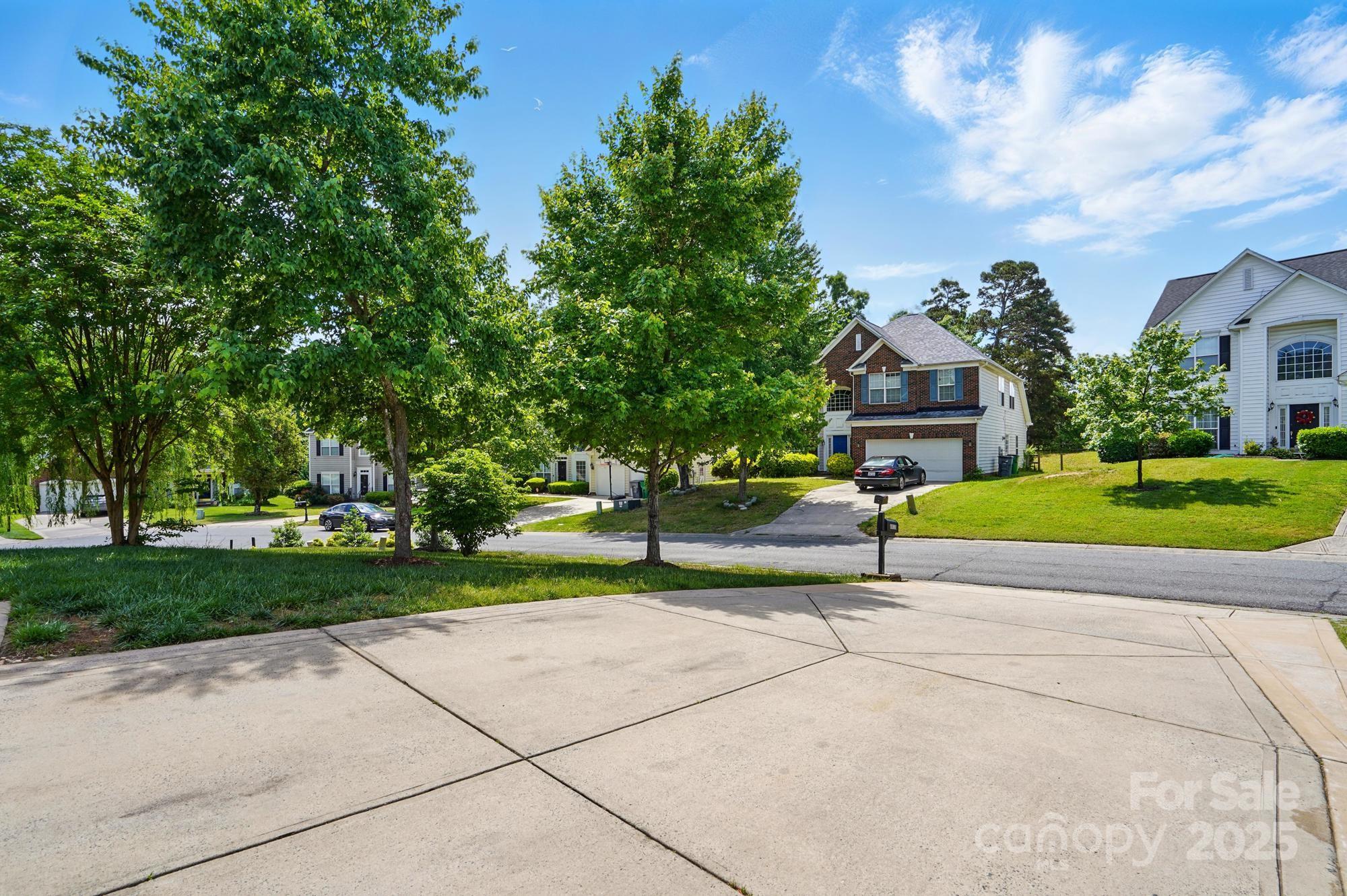 8833 Cavonnier Lane