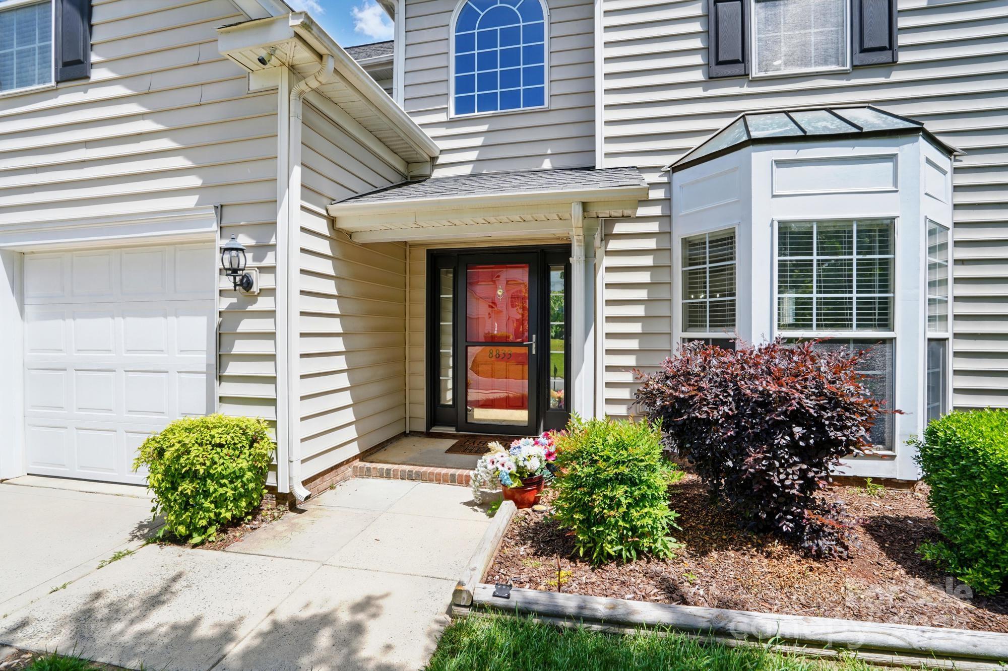 8833 Cavonnier Lane
