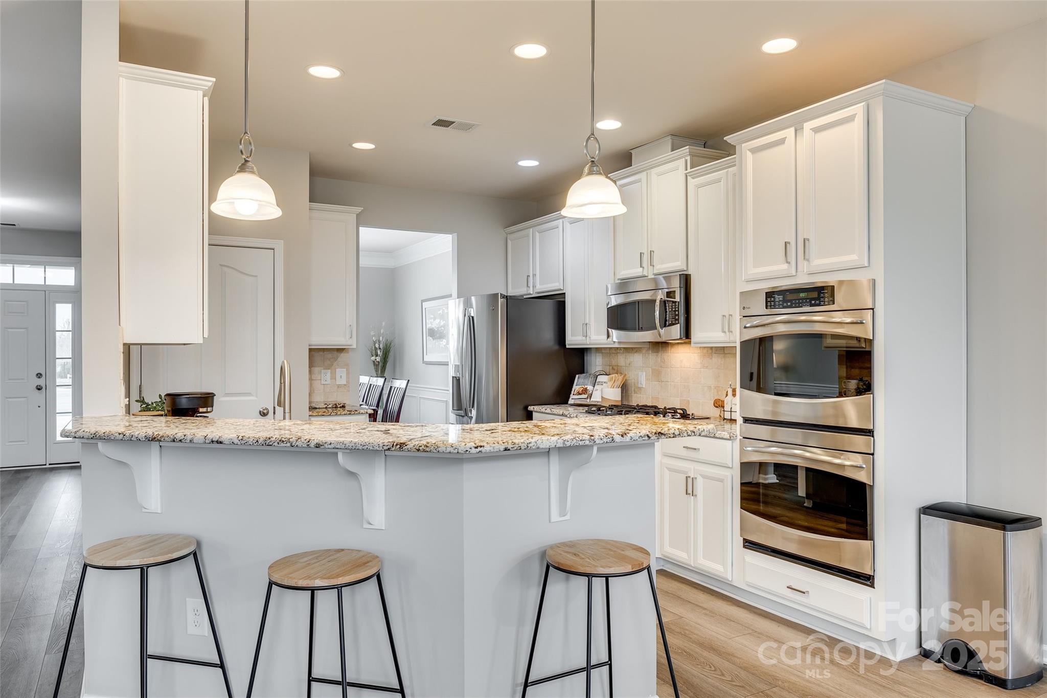 Bridge Pointe - Residential