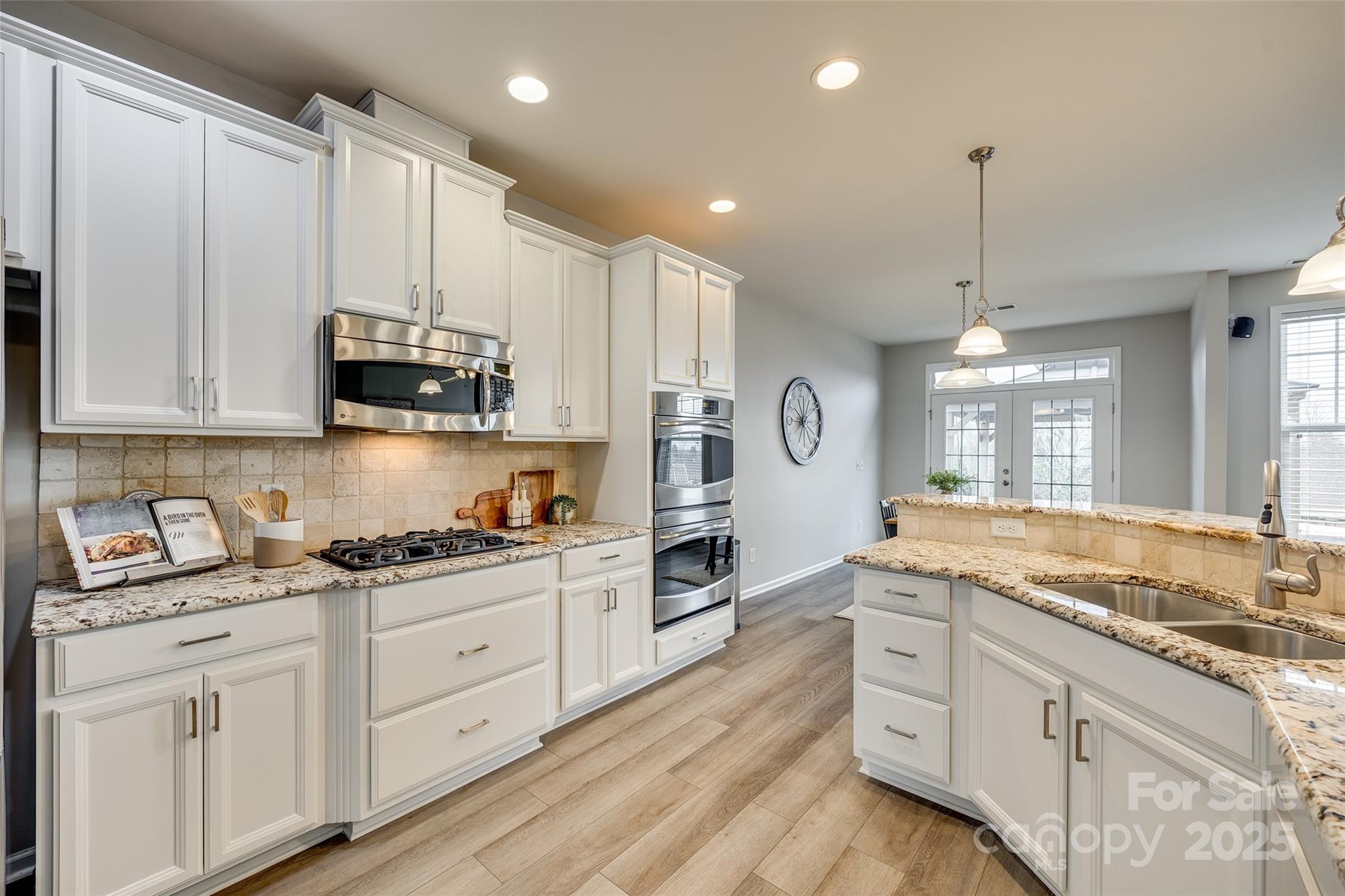 Bridge Pointe - Residential