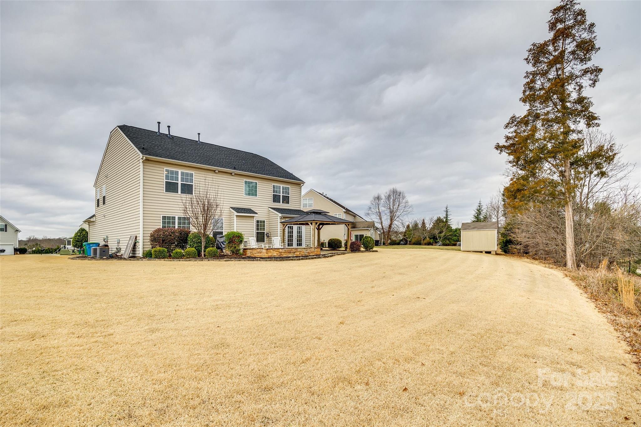 Bridge Pointe - Residential