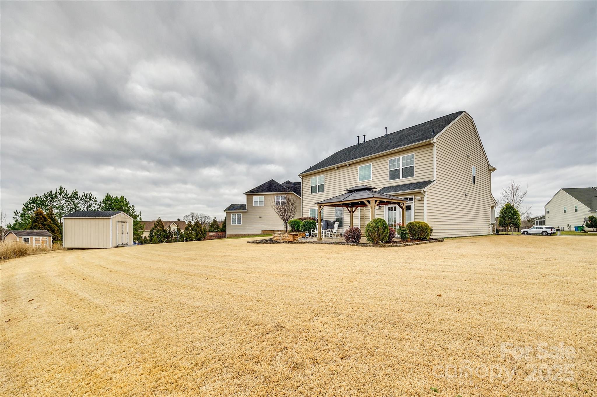 Bridge Pointe - Residential