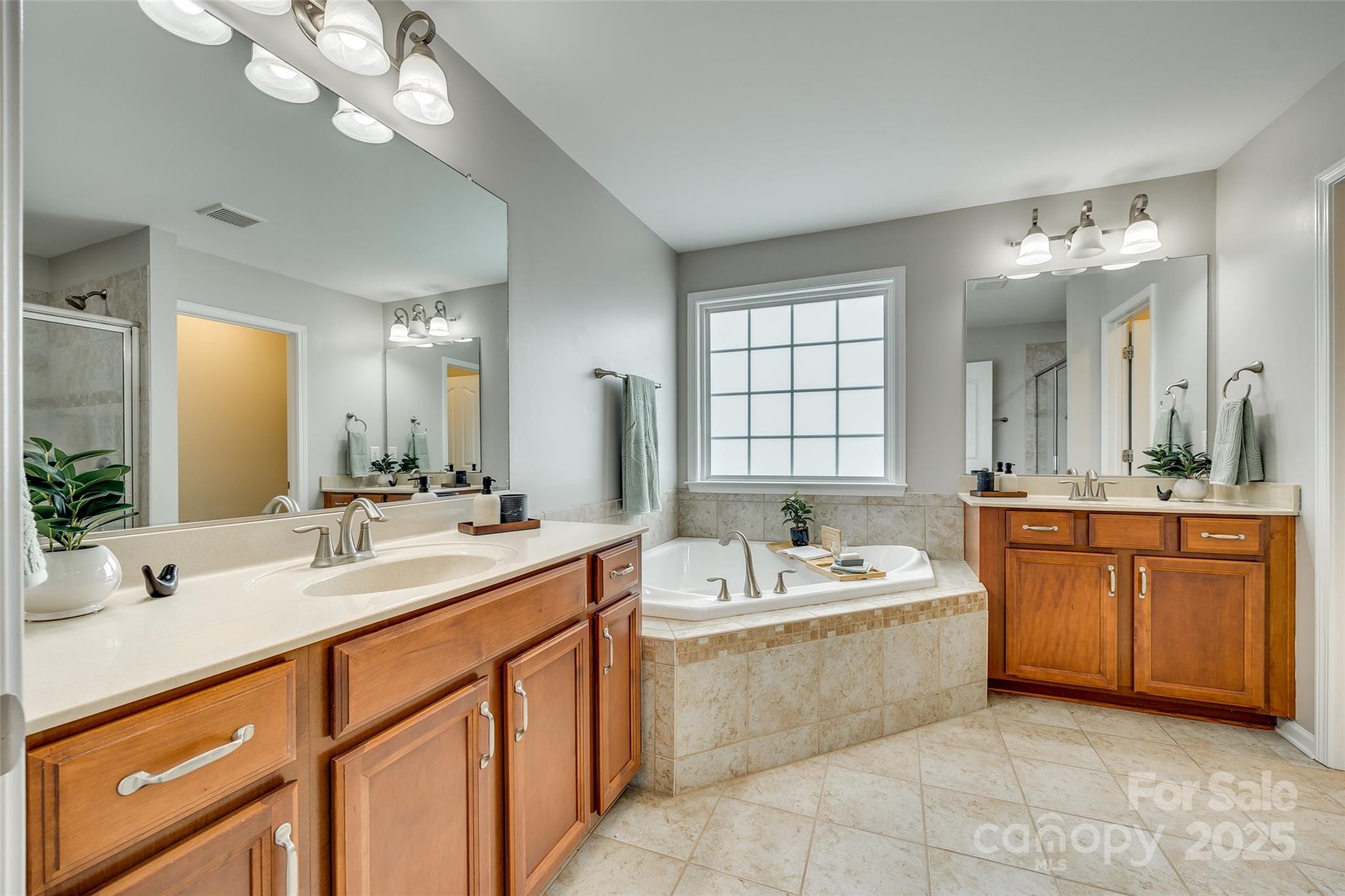 Bridge Pointe - Residential