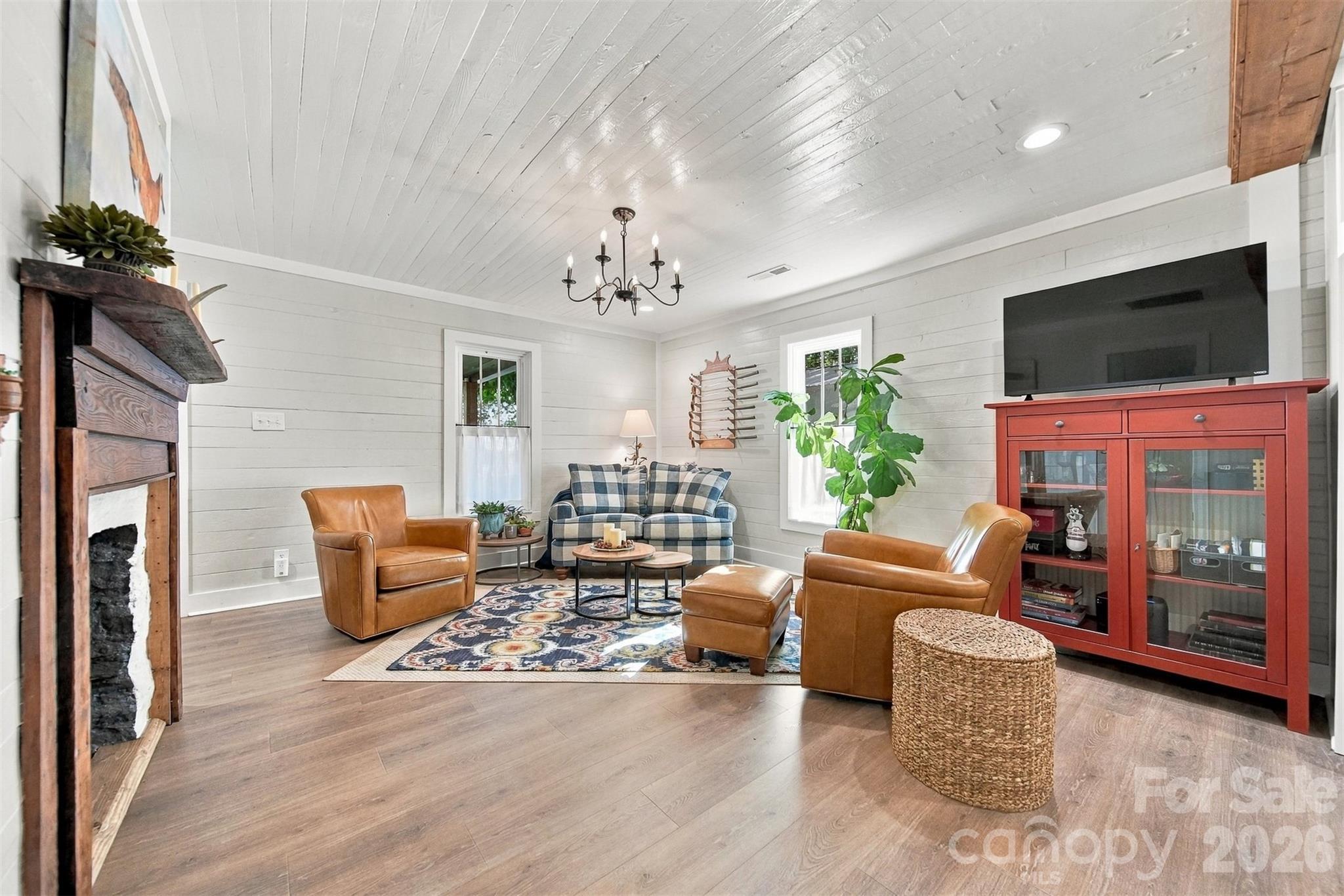 271 Fairmount Road