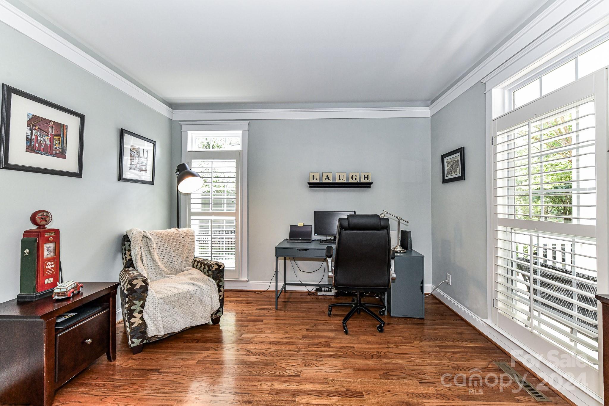 Lake Shore - Residential