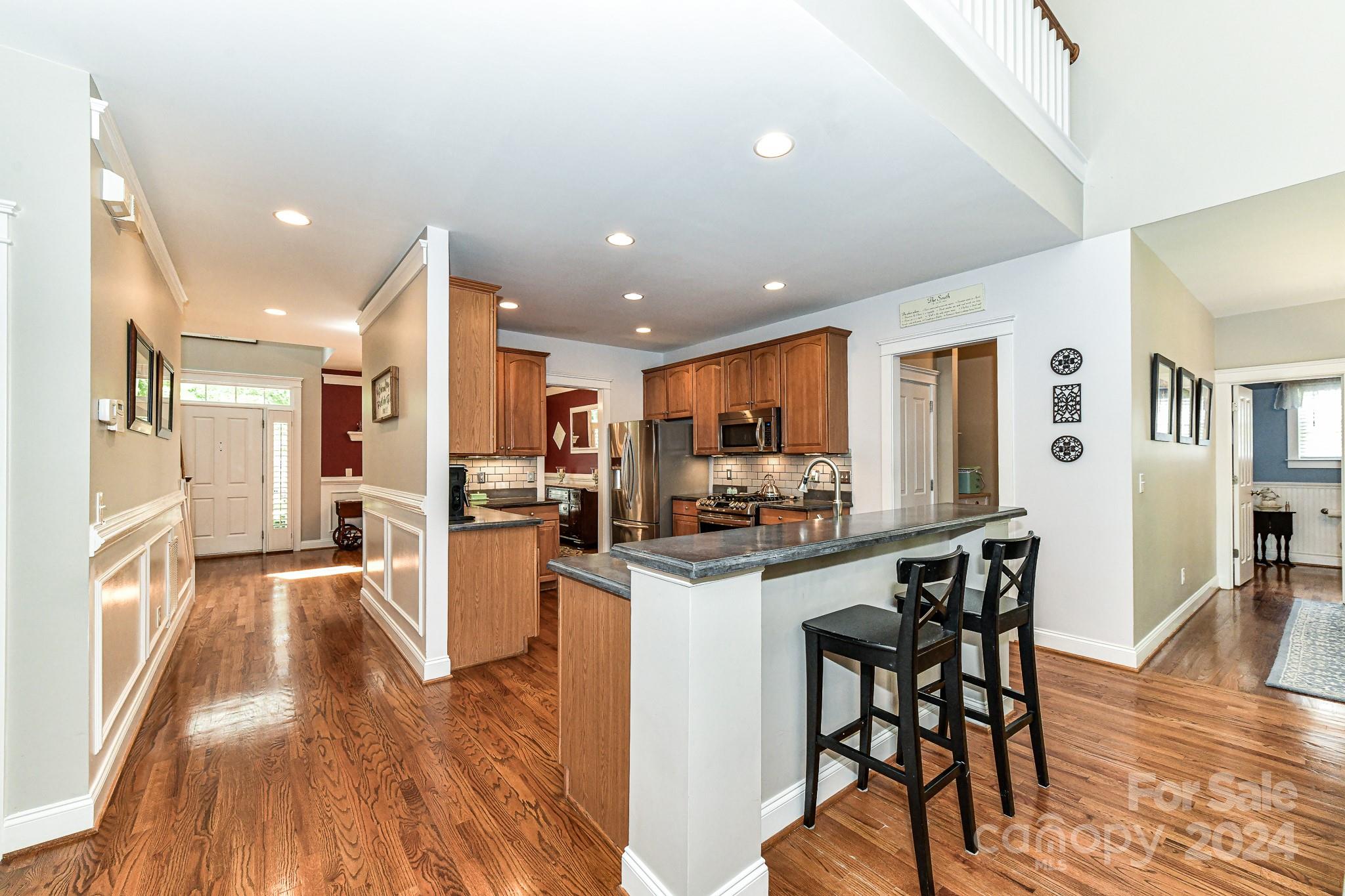 Lake Shore - Residential