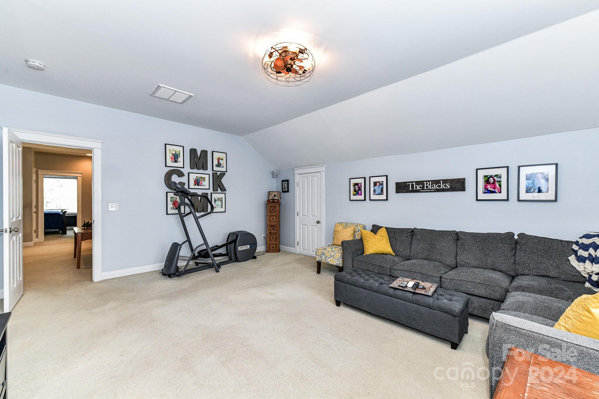 Lake Shore - Residential