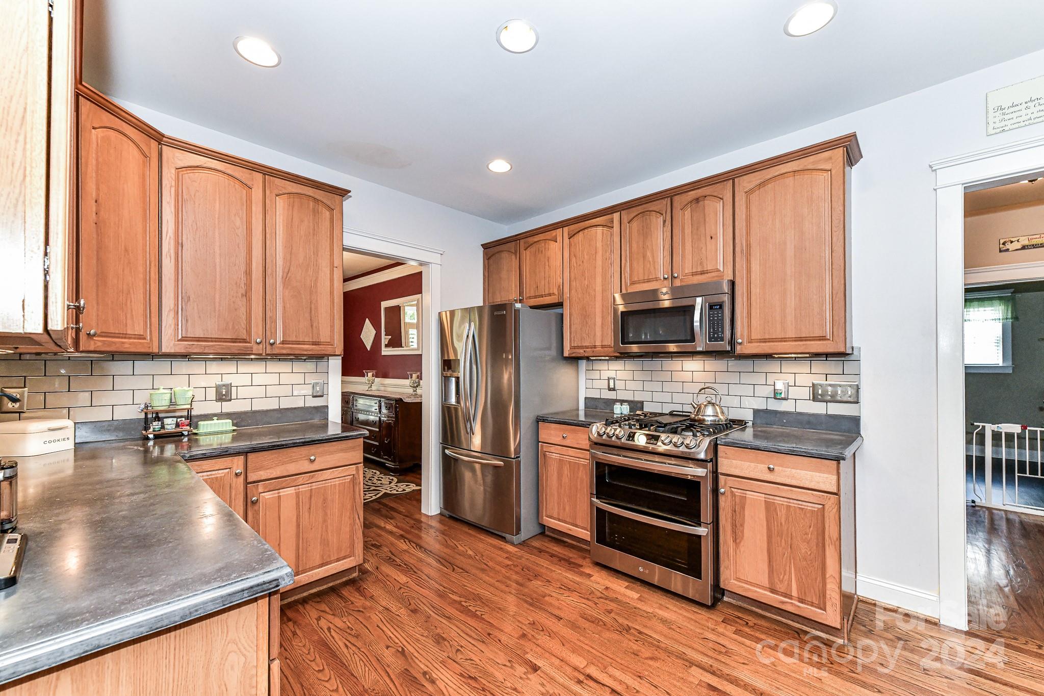 Lake Shore - Residential