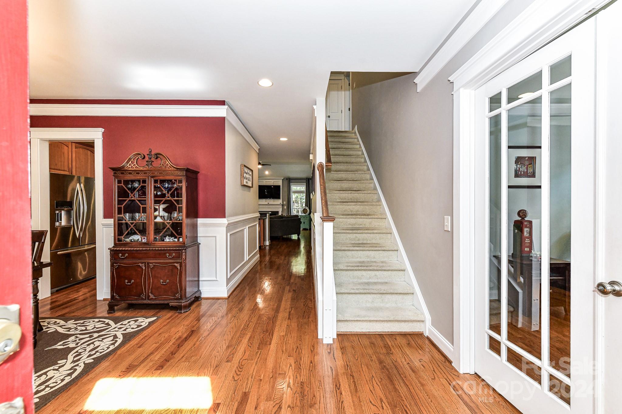 Lake Shore - Residential