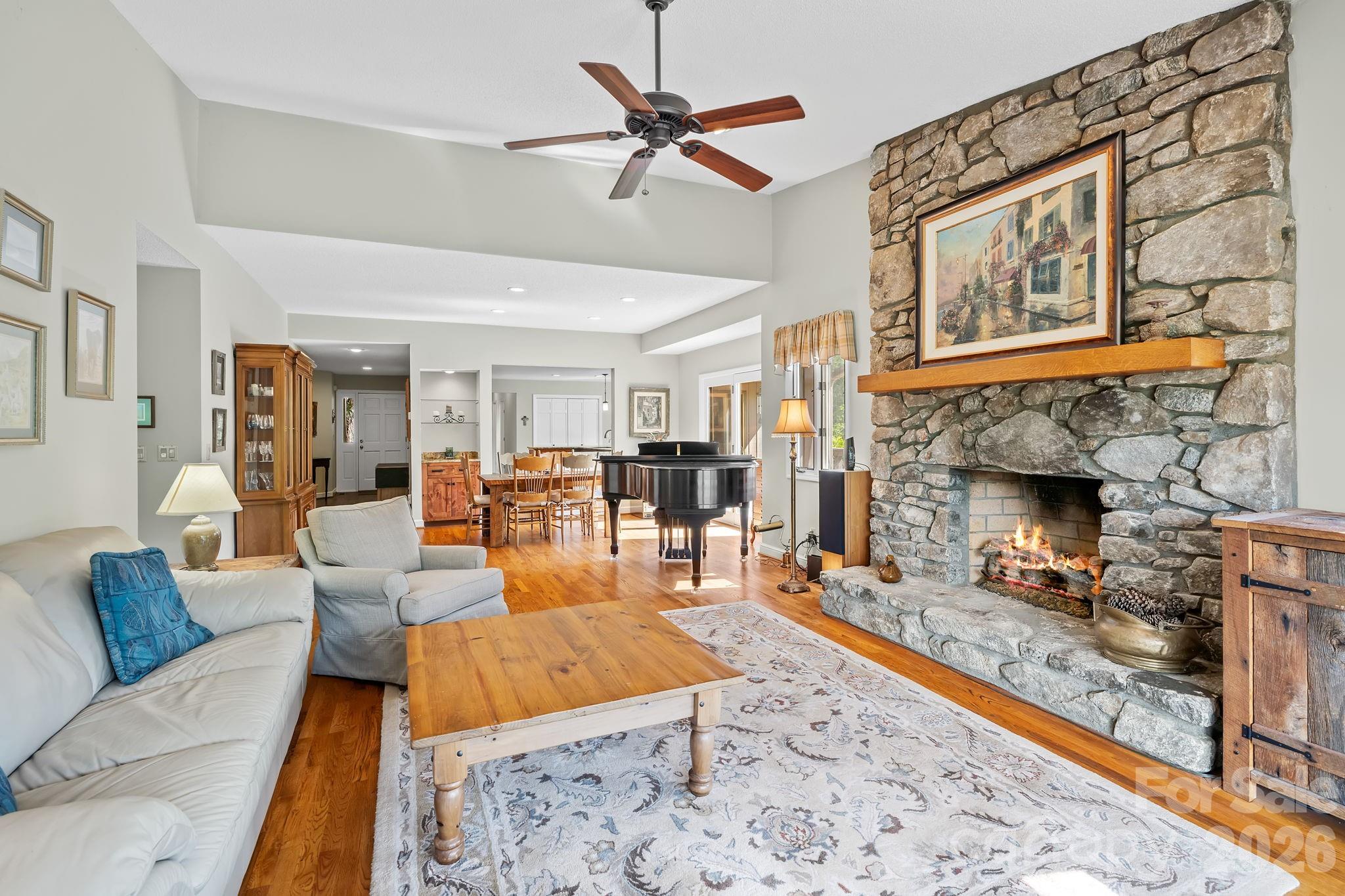 52 Clubside Drive