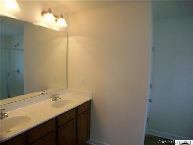 Brandon Oaks - Residential