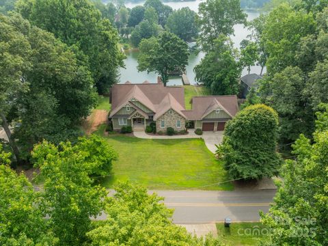 221 Stillwater Road Troutman NC 28166