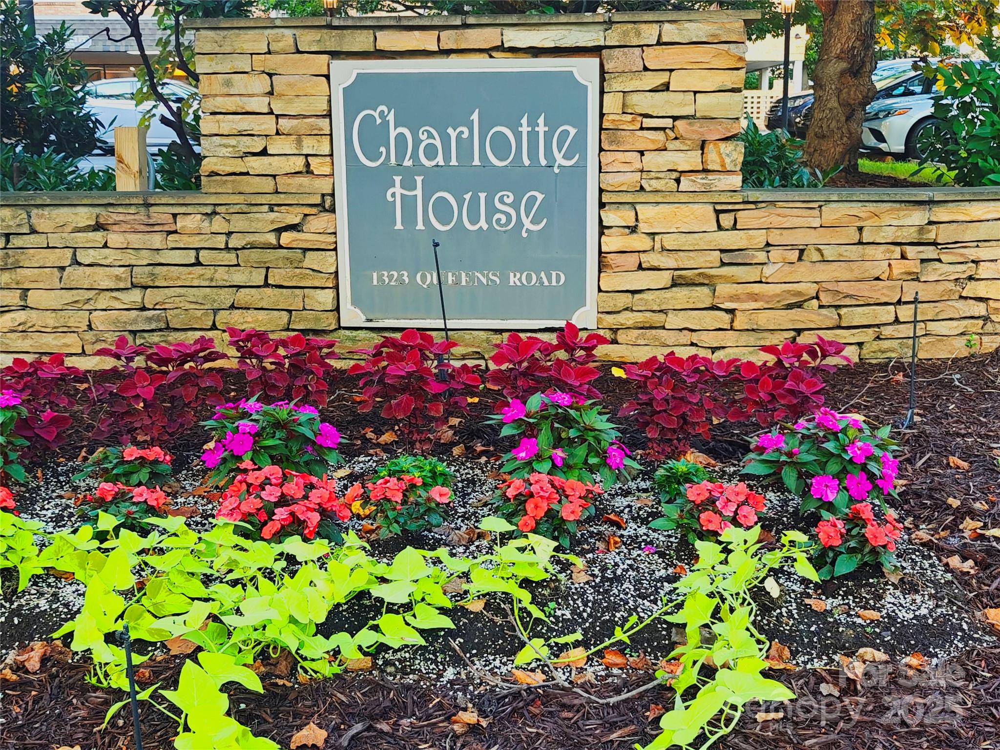 Myers Park - Residential