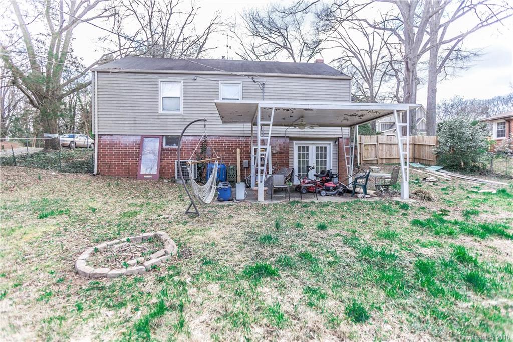 Plaza Hills - Residential