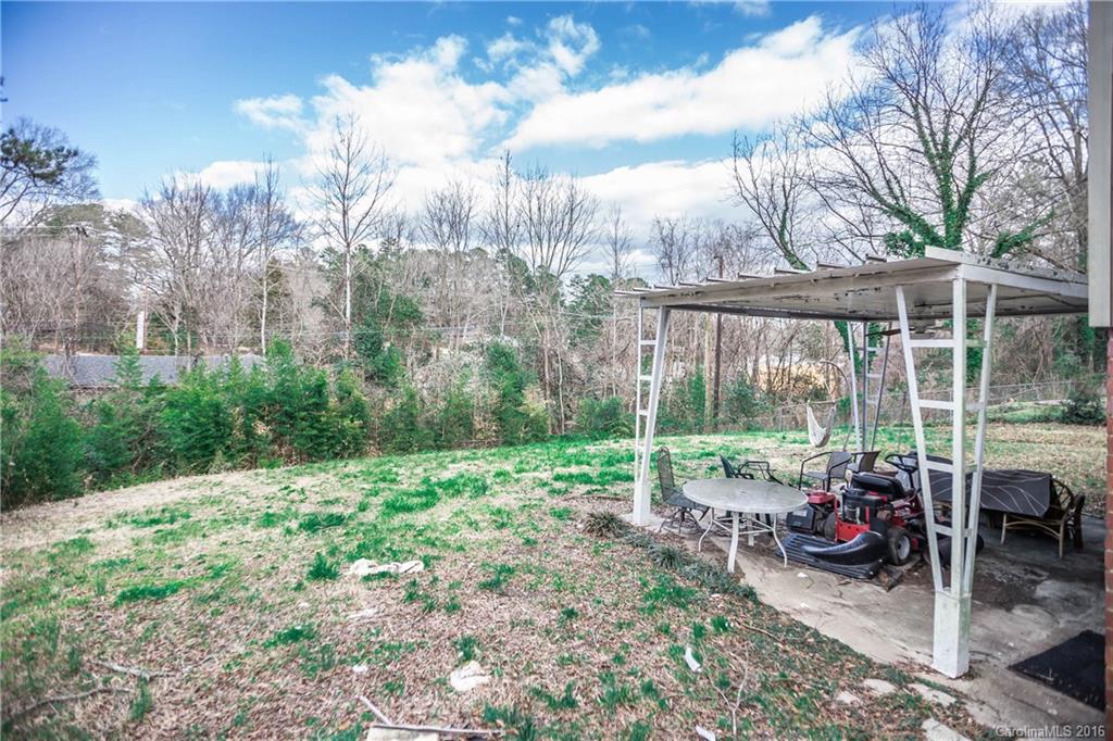 Plaza Hills - Residential