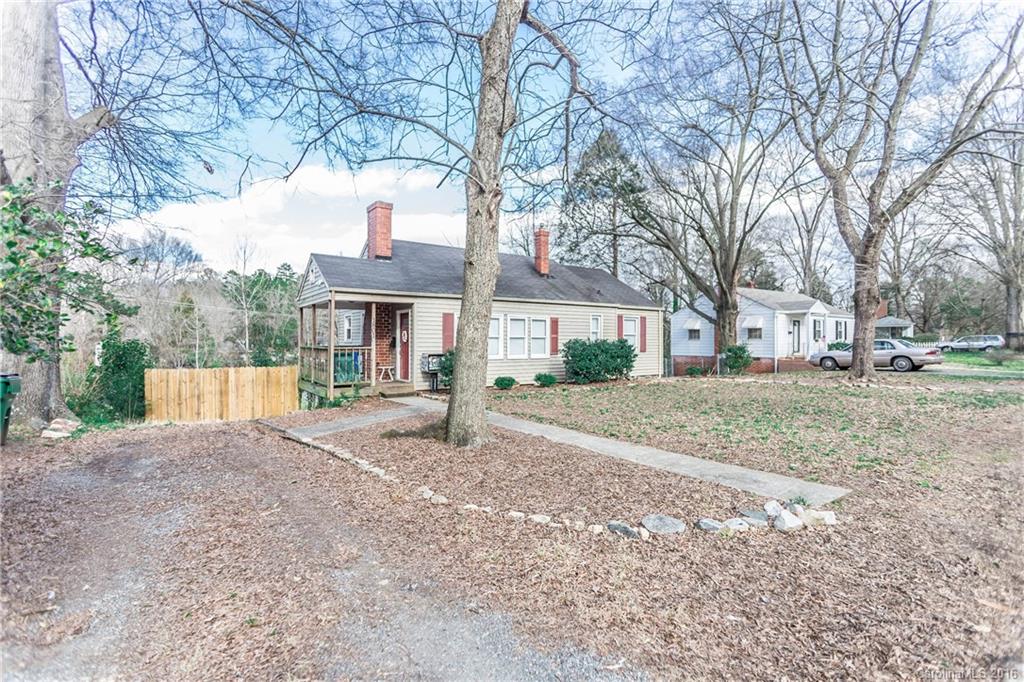 Plaza Hills - Residential