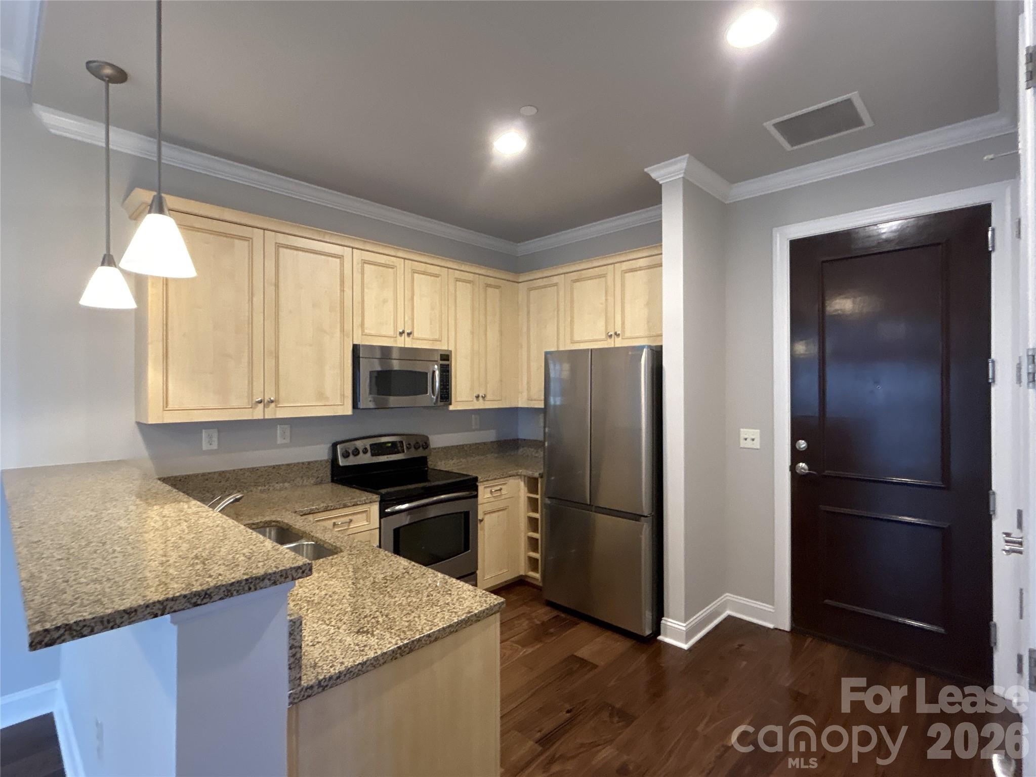 230 S Tryon Street 603