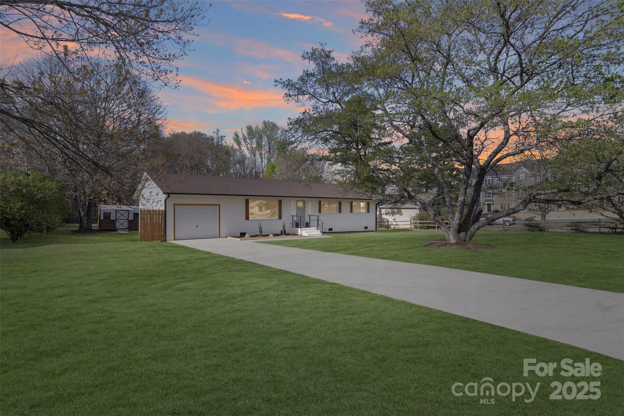 1315 Vickie Lane