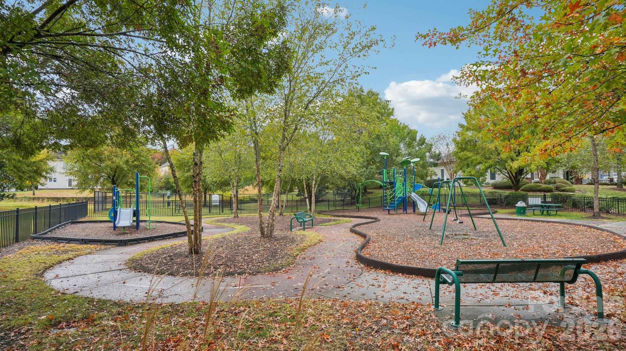 Summers Walk - Residential