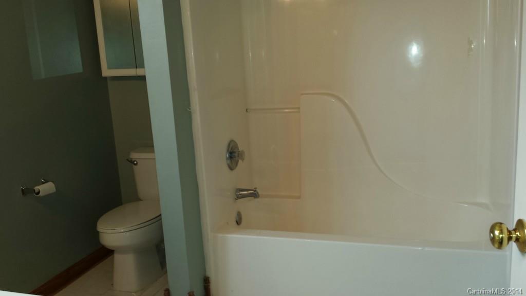 Ridge Crossing - Residential Lease