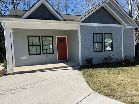 2302 Jordi Way Charlotte NC 28213