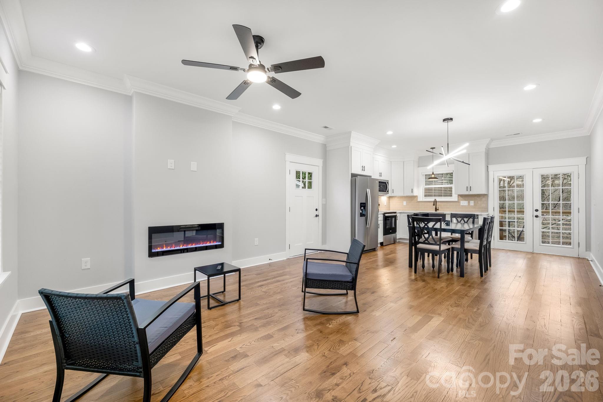 Northridge Village - Residential